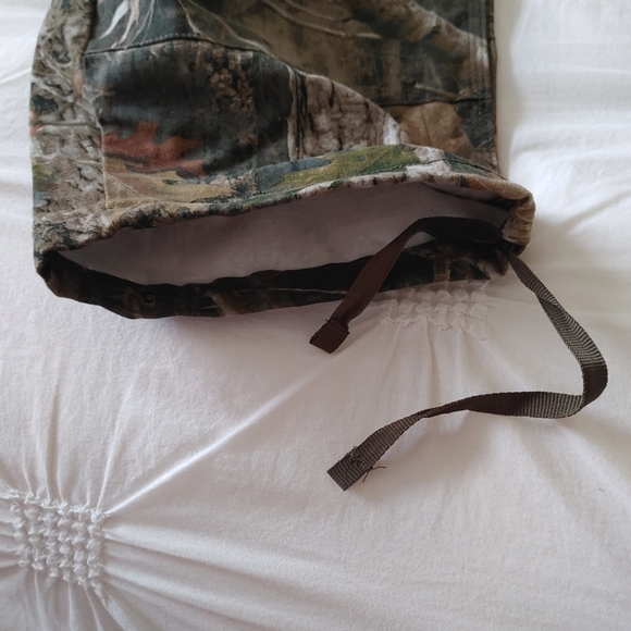 RedHead Silent-Hide camo oak cargo cropped pants Bass Pro Shops 2018. Size XL 32 - Picture 7 of 16